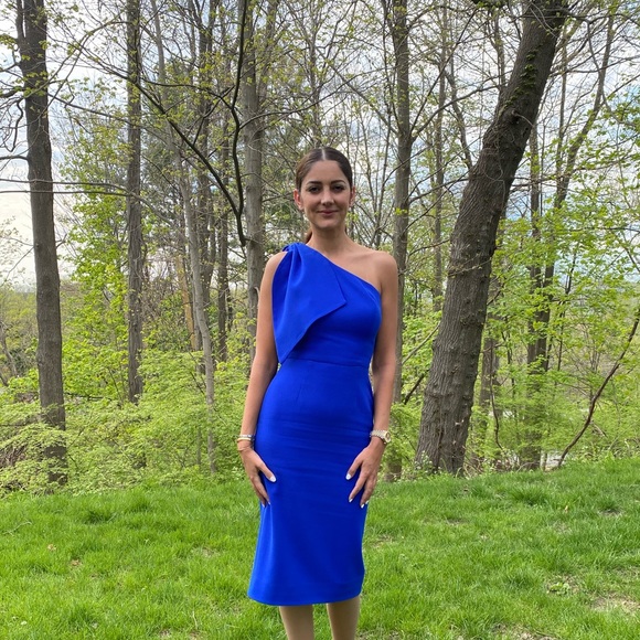 Sold on a different platform - Tiffany One-Shoulder Midi Dress (small) - Picture 2 of 3